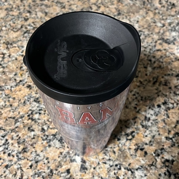 UNIVERSITY OF ALABAMA 24oz Tumbler & Medium T-Shirt - Picture 10 of 13